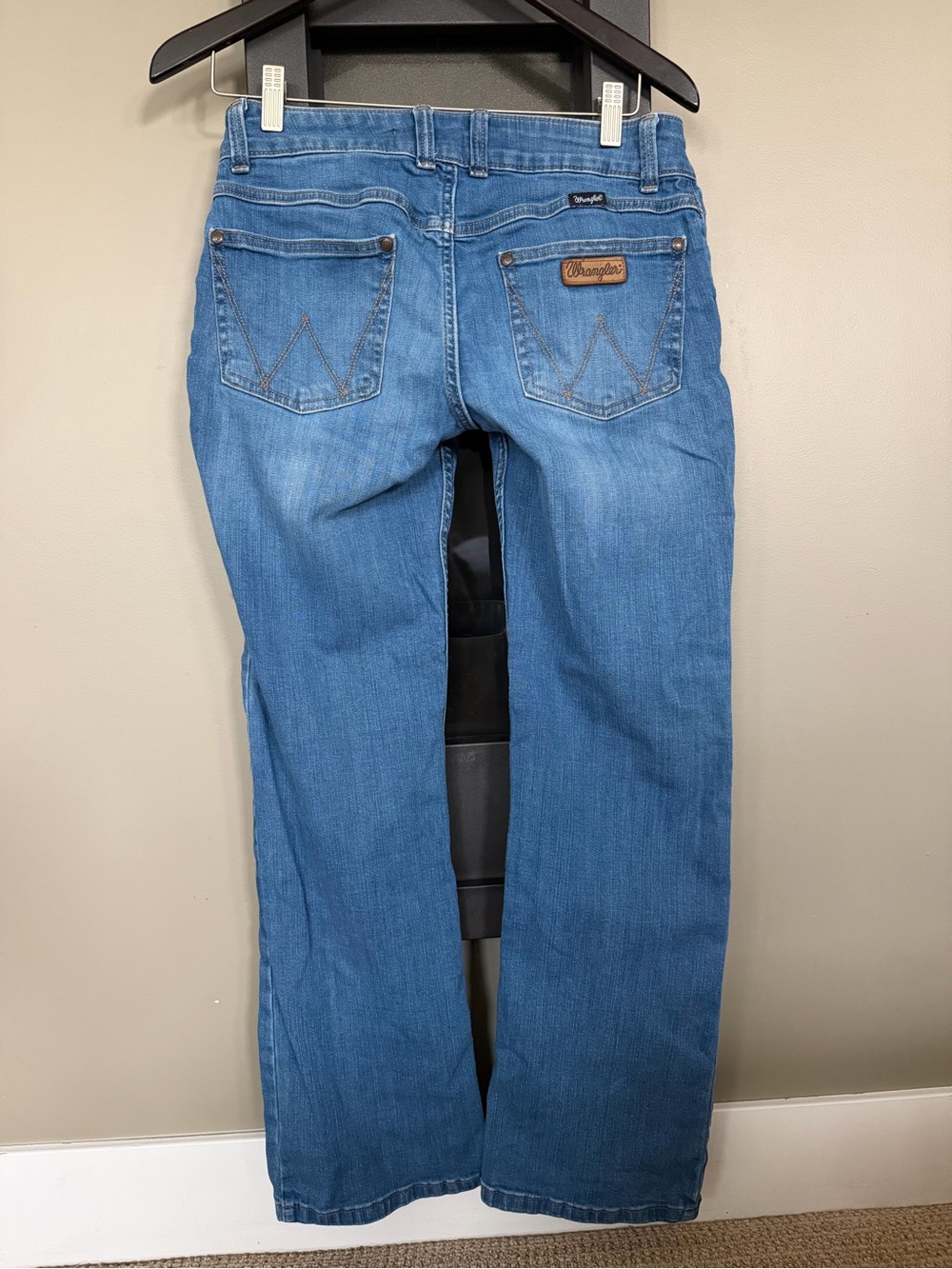 Wrangler Women’s Low Rise Bootcut Stretch Jeans Medium Wash 28” Waist Y2K - Picture 5 of 7